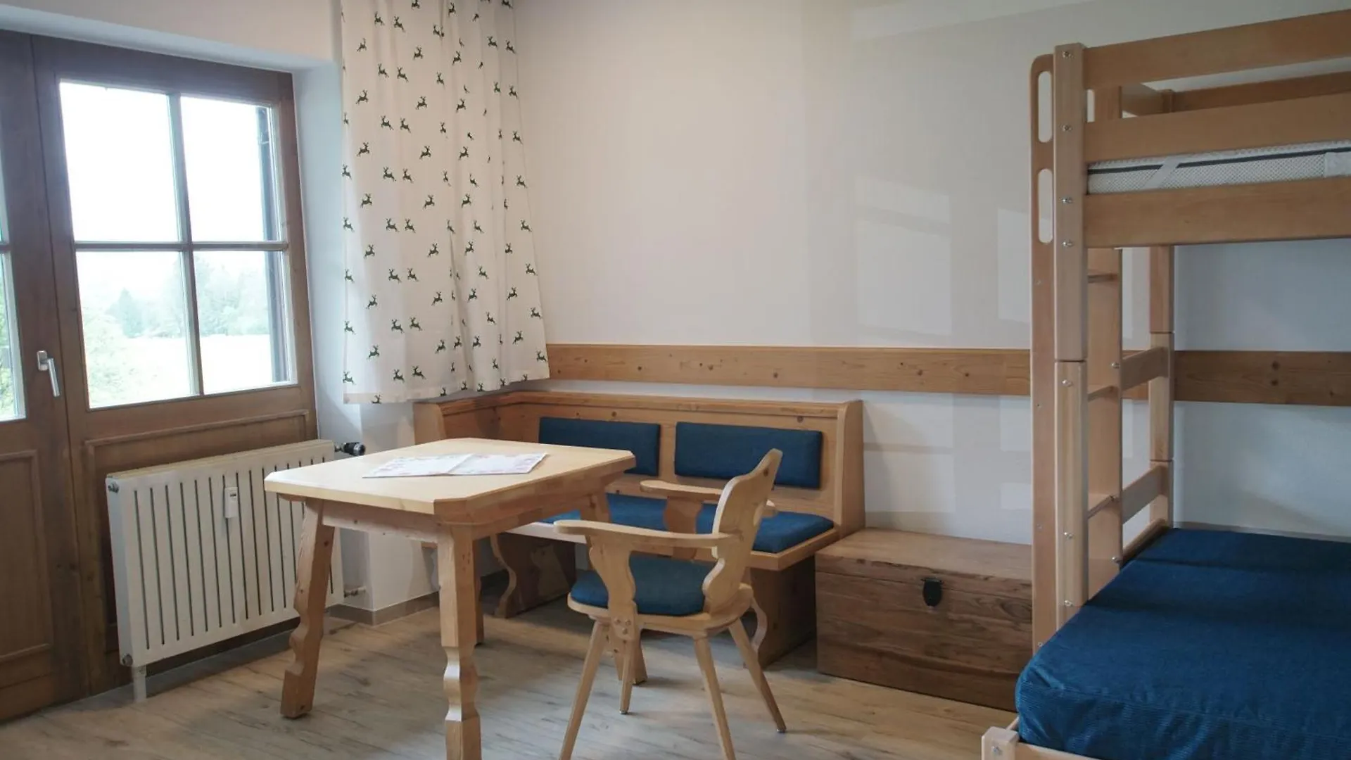 Ferienwohnung Dreigiebel im Haus Lohrey Reit im Winkl Apartment