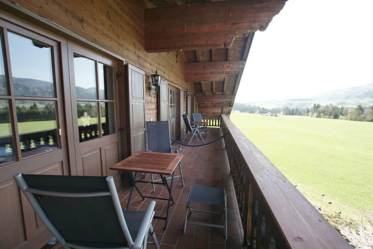 Dreigiebel Im Haus Lohrey Apartment Reit im Winkl 0*,  Germany